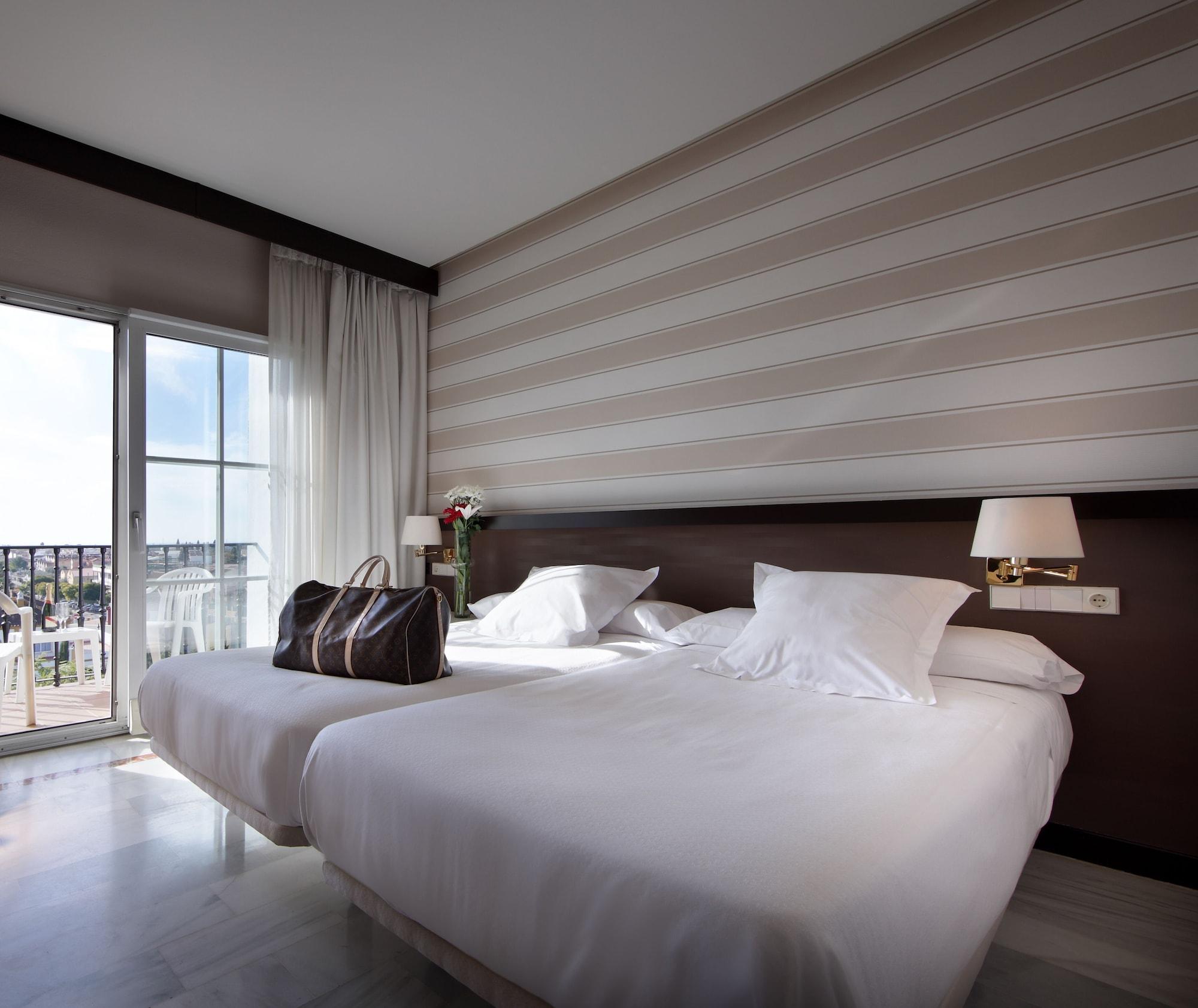 Hotel Abades Benacazón Eksteriør billede